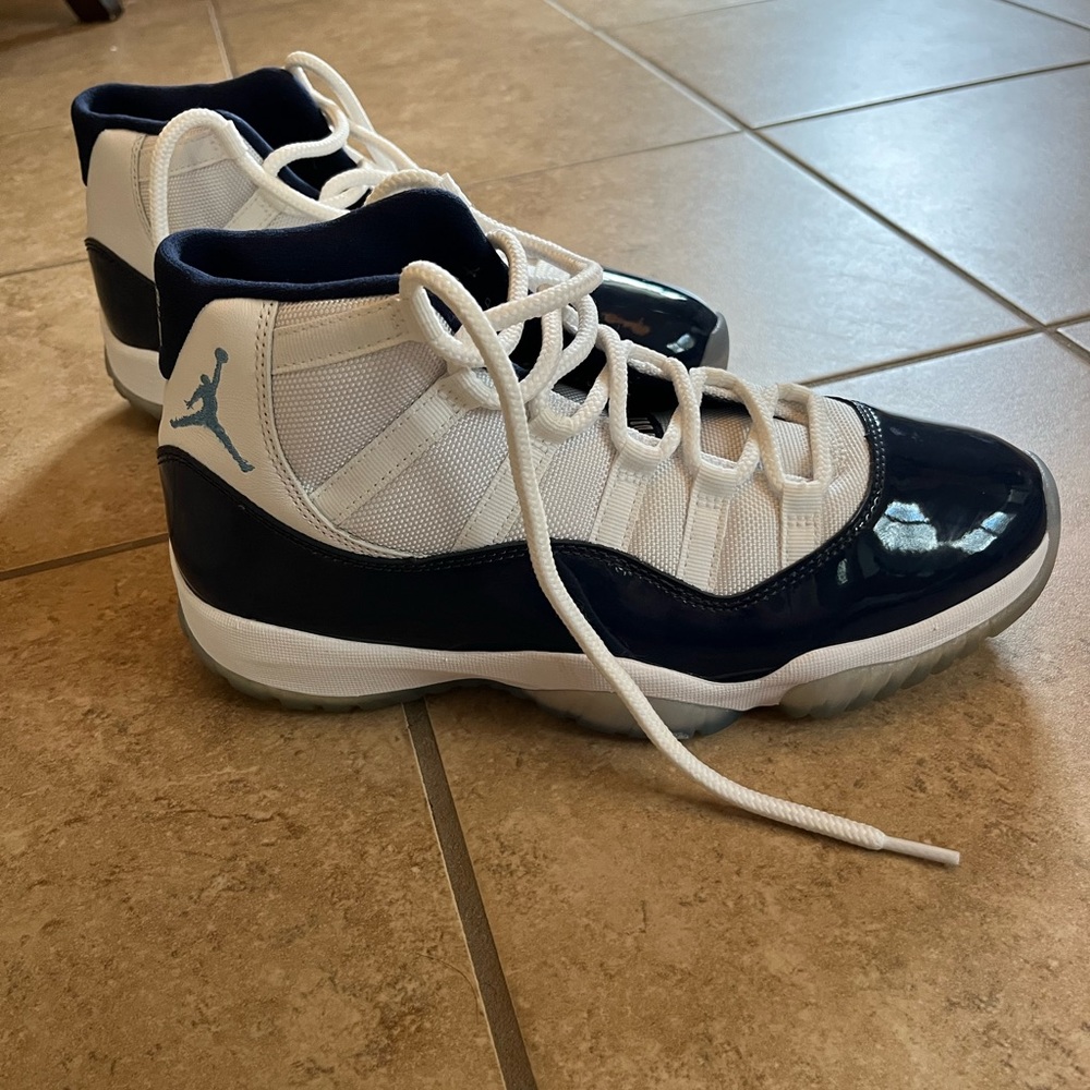 Jordan 11 Retro UNC Win Like 82